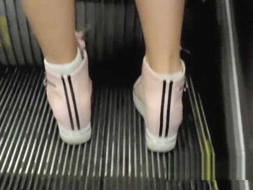 Секс с троюродной сестренкой