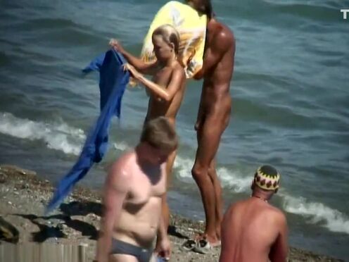 Порно видео где животные имеют женщин