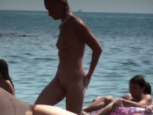 Порно видео бесплатно вдвоем трахнули школьницу