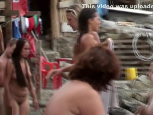 Порно в сексуальном наряде мом