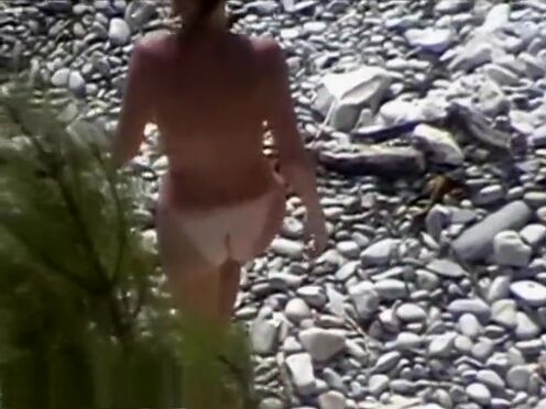 Парень попал в женскую тюрьму порно