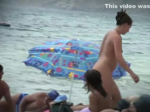 Опущенные сиси рабыни в поясе верности порно