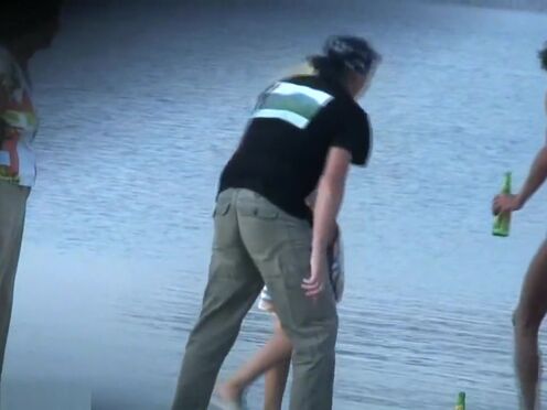 Ночью трахнули мать вдвоем порно видео онлайн