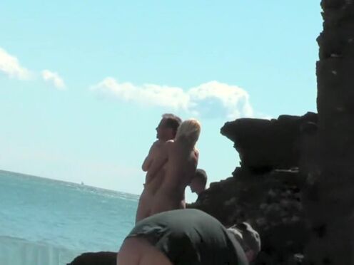 Негры жестко имеют белых женщин порно