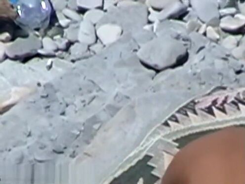 Негритоска резиновым костюме порно