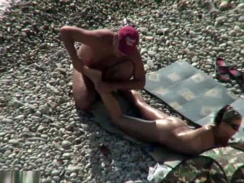 Любительское порно где жену имеют вдвоем