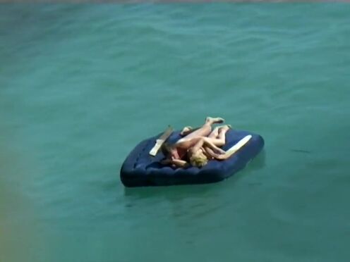 Как накачивают живот водой женщине порно