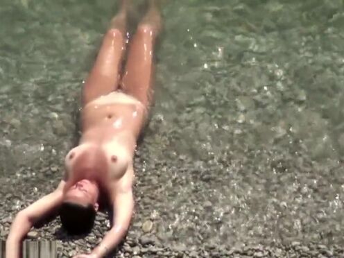 Зрелая отдает долги своим телом дорсель порно