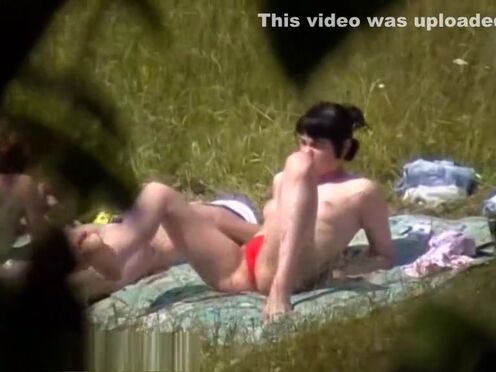 Гермафродит ебет девочку карлика видео порно