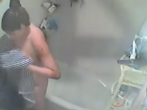 Порно строгая бабушка госпожа страпонит парня