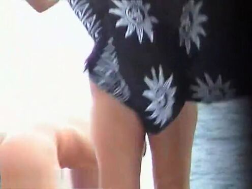 Видео порно красотки с лохматыми кисками