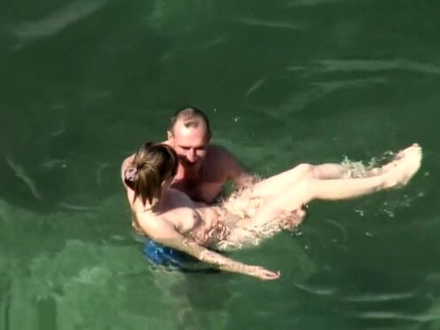 Вид снизу порно двое ебут