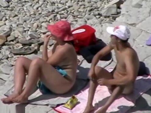 Быстрый минет в публичных местах порно видео