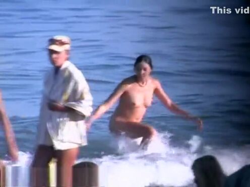 Бесплатное порно толстая начальница трахается с подчиненным