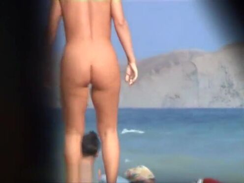 Бесплатно порно фильмы мастурбация африканки диких племен