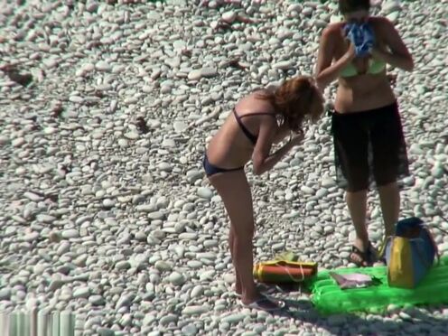 Шикарный секс с негром на берегу моря