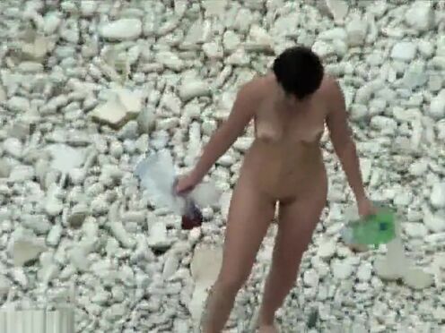 Секс под водой со спермой