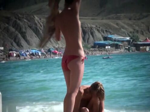 Занимаемся сексом рядом с другими людьми