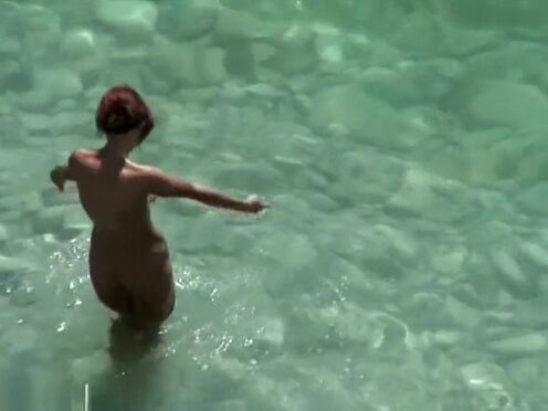 Секс разбудил и трахнул жену друга