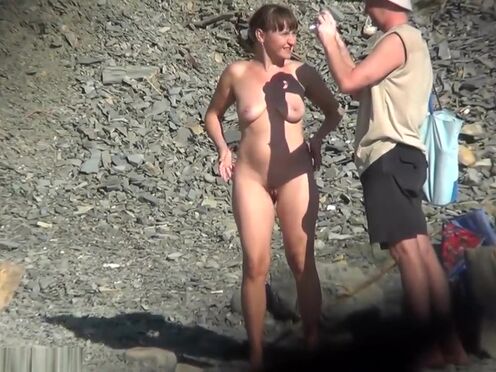 Секс клубничка крупный план горловой минет