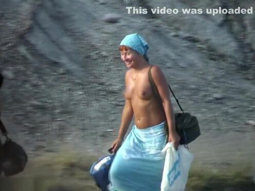 Секс с милым трансиком в душе