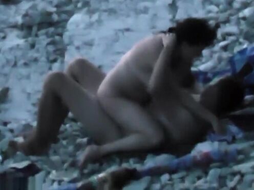 Секс хд мужик карлик и длинные девушка