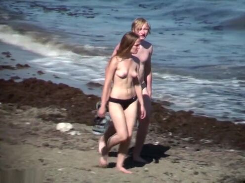 Секс в ванной с красоткой стоя