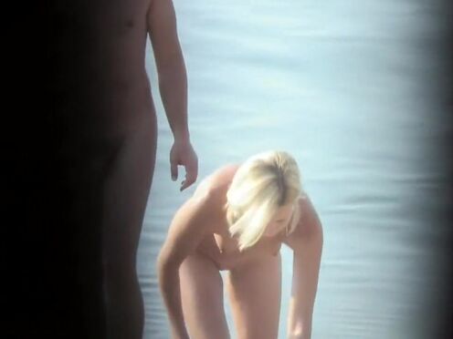 Секс видео села папе на коленки