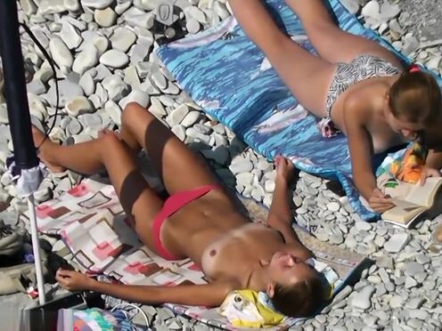 Порно секс в купальнике бесплатно зрелых дам