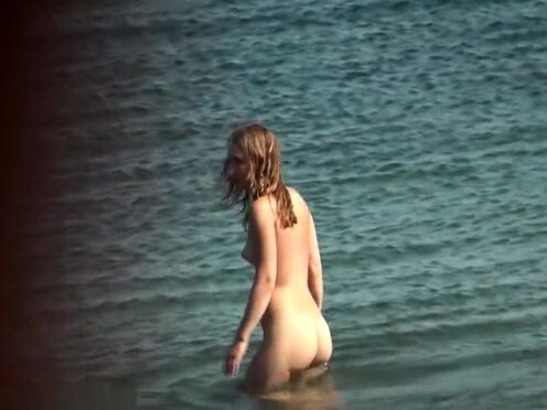 Быстрый секс на камеру африканцев в кустах