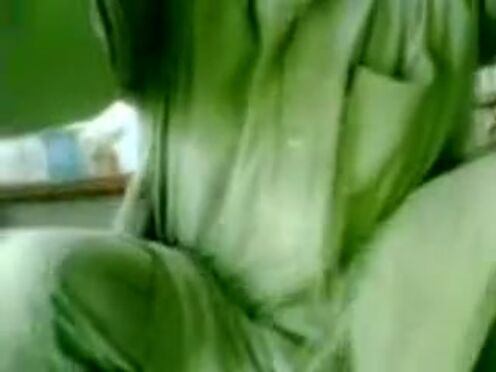 Скрытая камера в примерочной нижнего белья секс