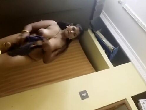 Бабка раздвинула ноги волосатая порно