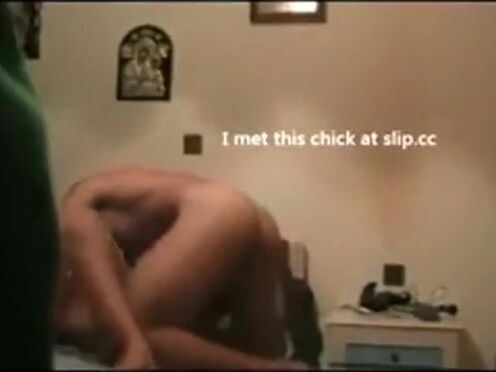 Между сисек зрелой секс видео