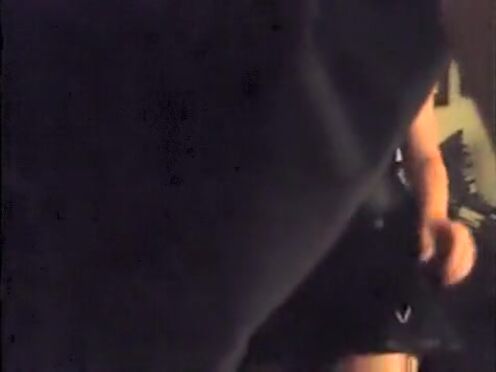 Смотреть порно видео как забивают малолеткам целку