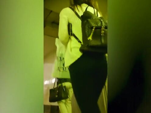 Секс домашнее с сильными криками грудастых