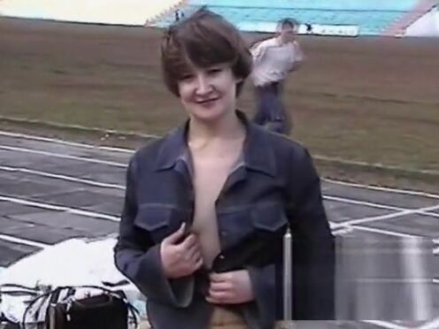 Порно классно трахается чужая женщина