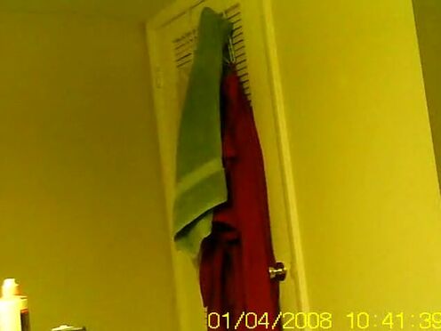 Трахнул сестру на кровати субтитры