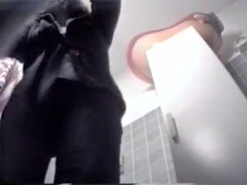 Красивый секс в поезде путешествие