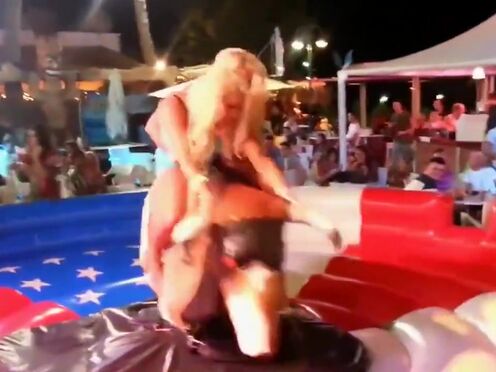 Порно онлайн подглядывание за родителями разговорами русское