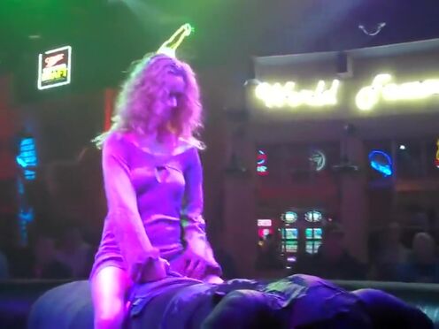 Секс жестокий бдсм с вибратором