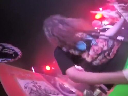 Порно похитили негритянку и жестко насилуют