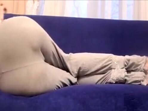 Порно видео обоссалась от оргазма