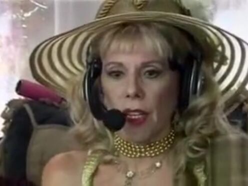 Порно трахнул беременную жену и бабку