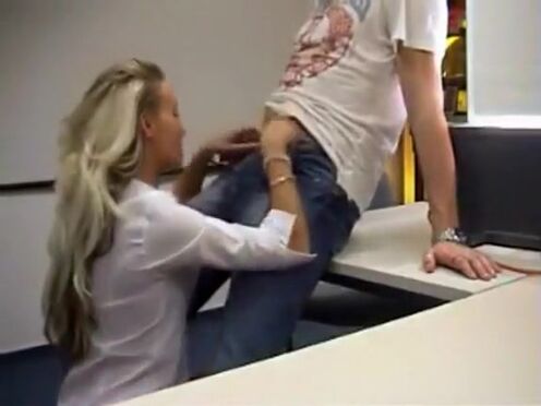 Порно сайт няшки малышки