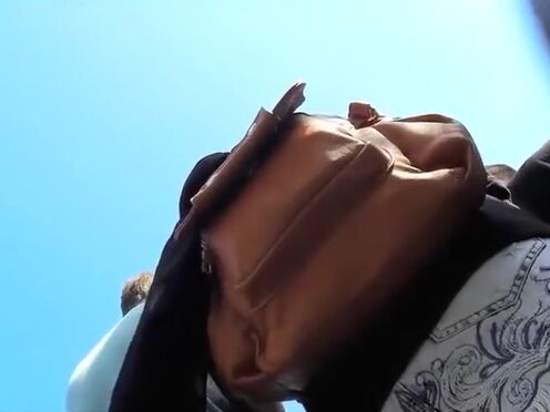 Парень сделал больно во время секса