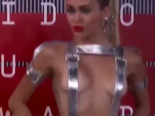 Секс с красивой фигуристой карлицей