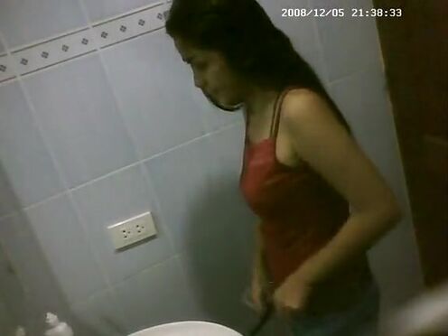 Имеют женщин бомжих порно русские