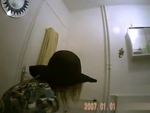 Порно сквирт девушек руками и вибратором