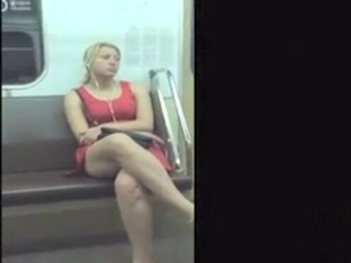 Трахнули насильно бейсбольной битой смотреть бесплатно