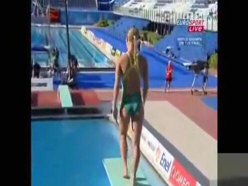 Секс дрочка через дырку